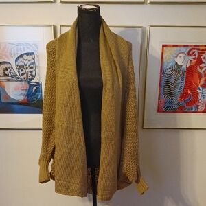 Elegant Women's Cardigan in Brown